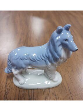 Vintage Porcelain Collie Dog Figurine Blue Merle & White